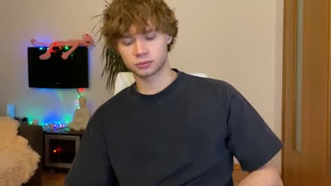 Eitan online show from December 31, 2024, 2:14 pm