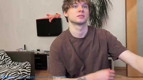 Eitan online show from March 10, 2025, 5:07 pm