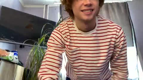 Eitan online show from September 18, 2025, 6:48 am