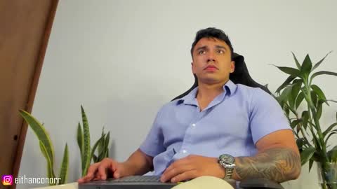 EITHAN CONOR online show from September 16, 2025, 2:12 am