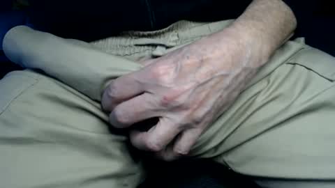 el gato lusty online show from January 15, 2025, 12:58 pm