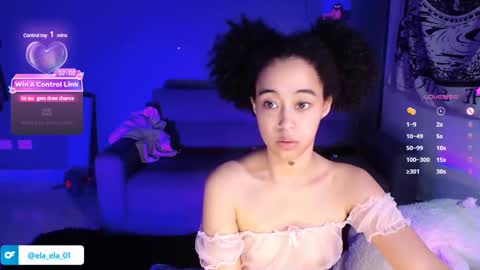 Snapshot of ela_0 chatting on December 13, 2024, 2:21 am Ela Help me reach 100 thumbs up online show from December 13, 2024, 2:21 am