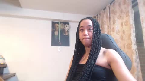 Snapshot of ela_0 chatting on January 14, 2025, 4:04 am Ela Help me reach 100 thumbs up online show from January 14, 2025, 4:04 am