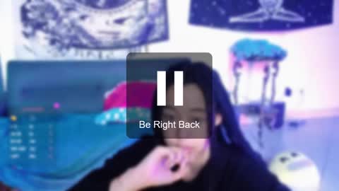 Snapshot of ela_0 chatting on January 29, 2025, 5:45 pm Ela Help me reach 100 thumbs up online show from January 29, 2025, 5:45 pm