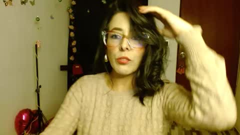 Snapshot of ela_3611 chatting on December 23, 2025, 3:48 am ela_3611 online show from December 23, 2025, 3:48 am