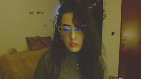 Snapshot of ela_3611 chatting on May 17, 2026, 9:00 pm ela_3611 online show from May 17, 2026, 9:00 pm