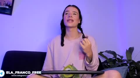 Snapshot of elaia_franc chatting on April 27, 2026, 1:42 pm Elaia franco online show from April 27, 2026, 1:42 pm