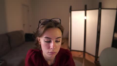 ELA 3 online show from January 8, 2026, 6:16 am