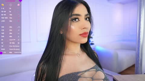 Snapshot of elasummeer chatting on February 6, 2025, 5:51 pm Elasummeer online show from February 6, 2025, 5:51 pm