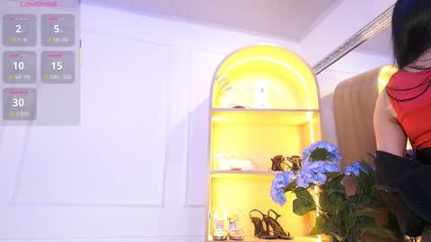 Snapshot of elasummeer chatting on October 14, 2025, 12:17 pm Elasummeer online show from October 14, 2025, 12:17 pm