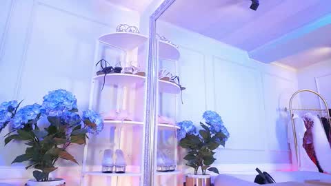 Snapshot of elasummeer chatting on March 19, 2026, 11:58 am Elasummeer online show from March 19, 2026, 11:58 am