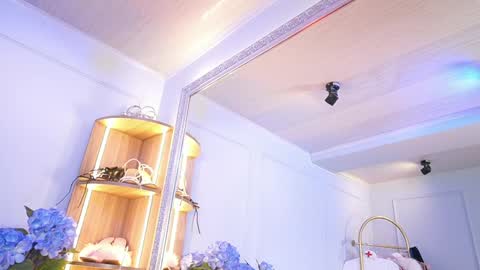 Snapshot of elasummeer chatting on April 3, 2026, 12:03 pm Elasummeer online show from April 3, 2026, 12:03 pm