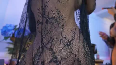 Snapshot of elasummeer chatting on April 11, 2026, 12:09 pm Elasummeer online show from April 11, 2026, 12:09 pm