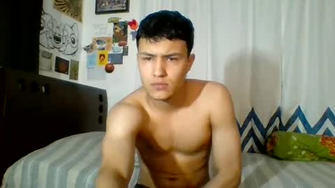 Snapshot of elawo503 chatting on June 19, 2026, 5:28 pm elawo503 online show from June 19, 2026, 5:28 pm