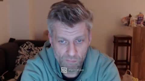 Snapshot of elculiador2207 chatting on January 5, 2025, 1:03 am Timm online show from January 5, 2025, 1:03 am