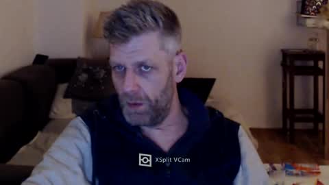 Snapshot of elculiador2207 chatting on February 9, 2025, 9:17 pm Timm online show from February 9, 2025, 9:17 pm