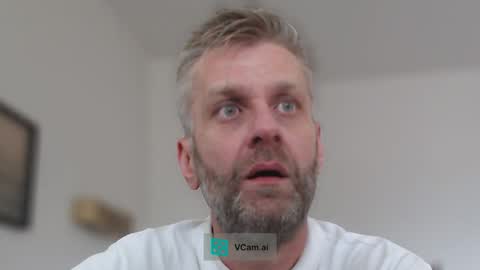 Snapshot of elculiador2207 chatting on September 21, 2025, 6:15 am Timm online show from September 21, 2025, 6:15 am