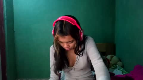 eldie69 online show from July 8, 2026, 4:28 am