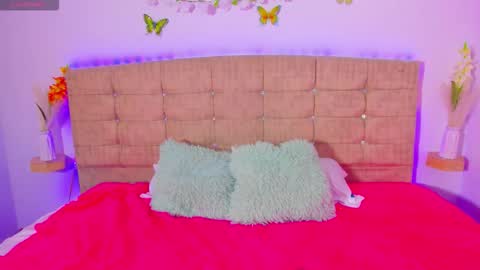 electra__moon online show from February 27, 2026, 6:41 pm