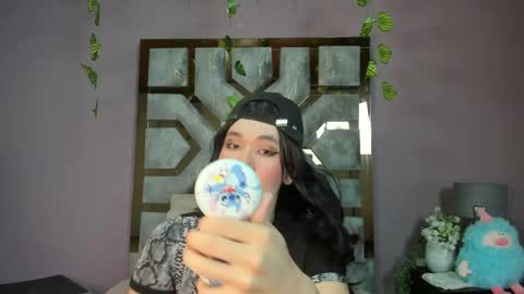 electra_gosselin online show from April 1, 2026, 12:44 am