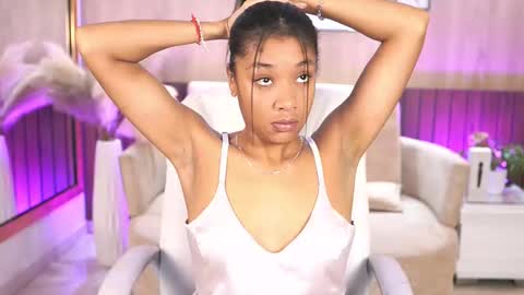 Snapshot of electraajones chatting on November 5, 2025, 11:32 am Electra Jones online show from November 5, 2025, 11:32 am