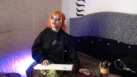 ELEKTRA  hii my birthday is tomorrow but I will celebrate it on Sunday Ill wait for you online show from January 9, 2025, 7:29 pm