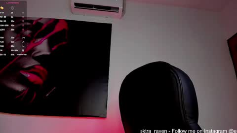 Snapshot of elektra_raven chatting on September 25, 2025, 3:05 pm elektra_raven online show from September 25, 2025, 3:05 pm