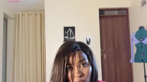 Elena online show from December 11, 2024, 5:15 pm