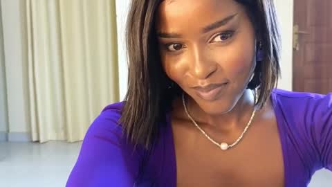 Elena online show from February 20, 2025, 5:51 pm