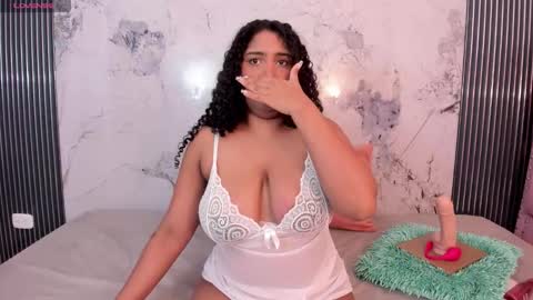 elena_wolff online show from January 19, 2026, 12:09 pm