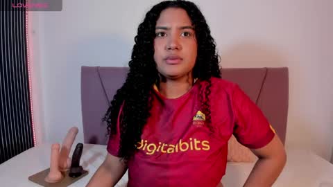 Snapshot of elena_wolff chatting on June 5, 2026, 12:00 pm elena_wolff online show from June 5, 2026, 12:00 pm