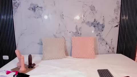 Snapshot of elena_wolff chatting on June 29, 2026, 11:32 am elena_wolff online show from June 29, 2026, 11:32 am