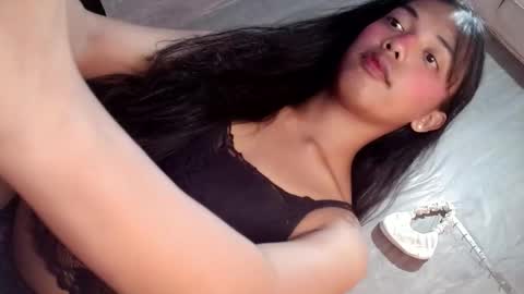 Snapshot of elenacum chatting on September 22, 2025, 5:53 am elenacum online show from September 22, 2025, 5:53 am