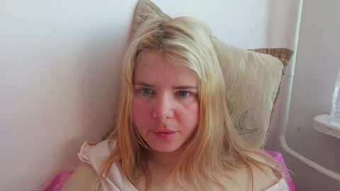 Elena online show from April 17, 2026, 10:18 am