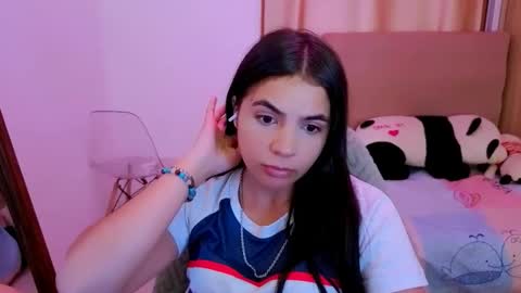 agnes online show from April 11, 2026, 6:56 pm