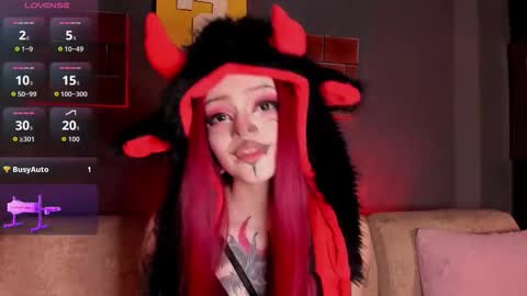 Snapshot of elettra_roux chatting on October 18, 2025, 12:02 am ELETTRA online show from October 18, 2025, 12:02 am