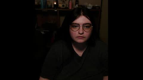 elfberries online show from June 3, 2026, 2:33 pm