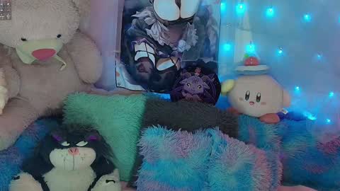 Snapshot of elfen_miu chatting on October 28, 2025, 9:02 am miu online show from October 28, 2025, 9:02 am