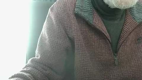 Snapshot of elfyonee chatting on December 7, 2024, 12:35 pm elfyonee online show from December 7, 2024, 12:35 pm