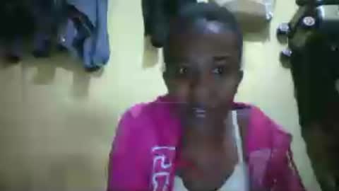 elhuithe05 online show from August 1, 2026, 6:51 pm
