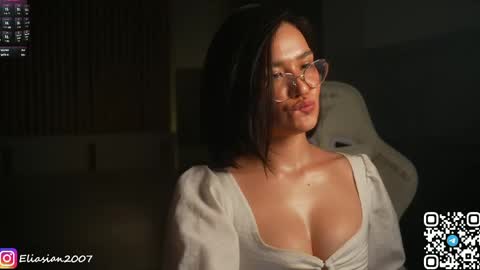 Snapshot of eli_asian chatting on April 15, 2026, 7:58 pm Eli online show from April 15, 2026, 7:58 pm