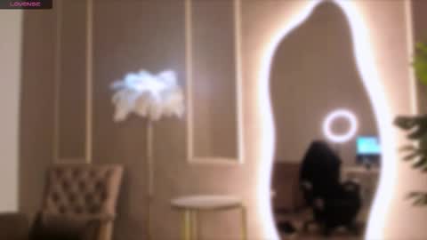 Snapshot of eli_llie chatting on September 8, 2025, 8:41 pm Eli online show from September 8, 2025, 8:41 pm