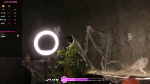 Snapshot of eli_llie chatting on October 19, 2025, 8:53 pm Eli online show from October 19, 2025, 8:53 pm