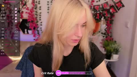 Snapshot of eli_llie chatting on October 29, 2025, 8:43 pm Eli online show from October 29, 2025, 8:43 pm