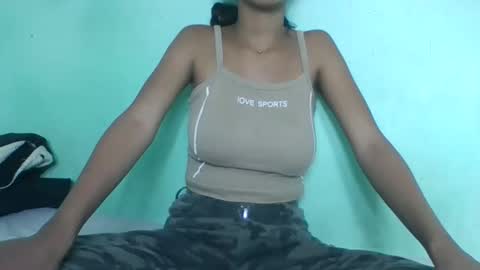 Snapshot of eliahsexy chatting on February 15, 2026, 7:05 am eliahsexy online show from February 15, 2026, 7:05 am