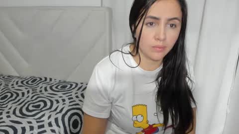 Snapshot of eliana_garcia chatting on February 5, 2025, 3:13 am eliana_garcia online show from February 5, 2025, 3:13 am