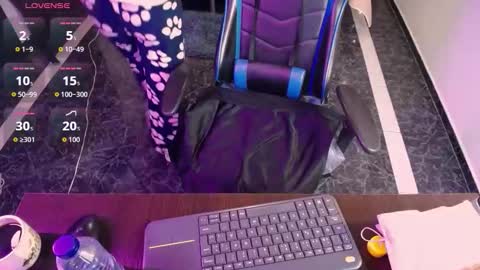 eliana_meaw online show from February 19, 2026, 2:57 pm