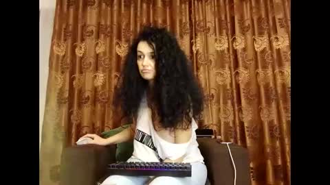 Snapshot of eliebullet chatting on September 30, 2025, 10:15 pm eliebullet online show from September 30, 2025, 10:15 pm