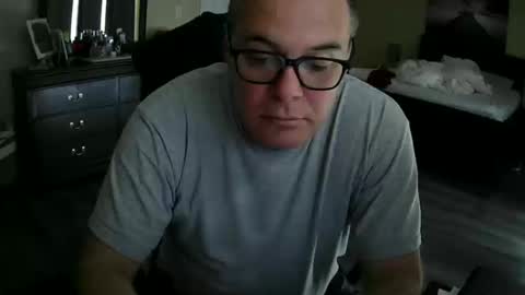 elierpons73 online show from March 11, 2025, 7:36 pm