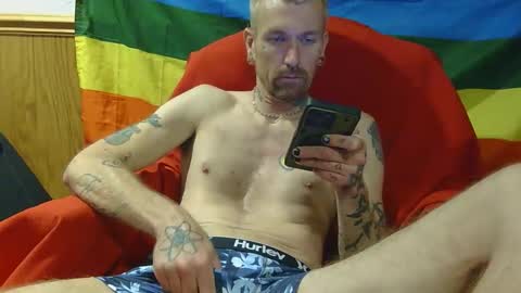 Snapshot of elijablue chatting on June 10, 2026, 11:31 am Elija Blue online show from June 10, 2026, 11:31 am
